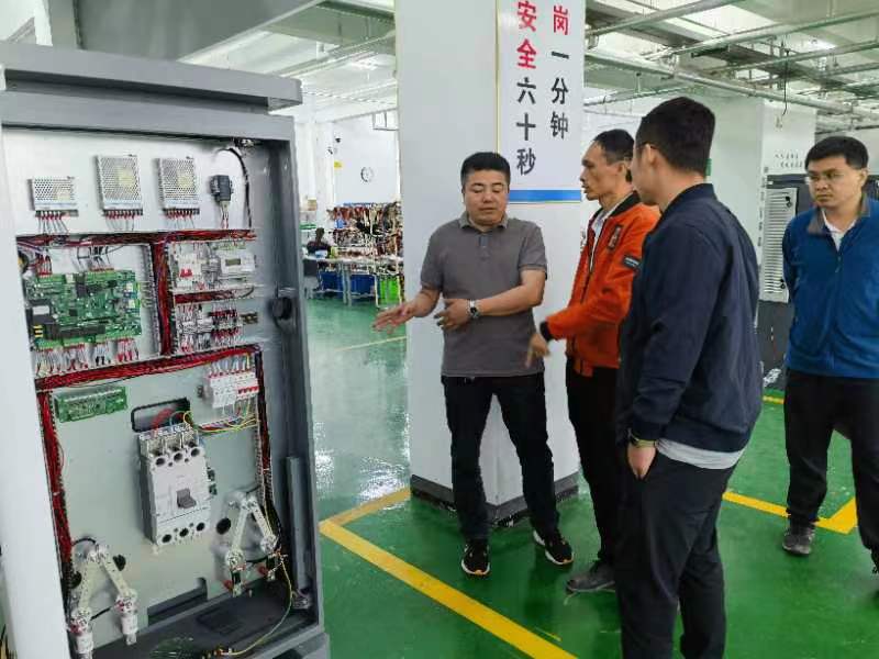 山东省机关事务管理局和中建八局领导莅临云星新能源参观指导工作